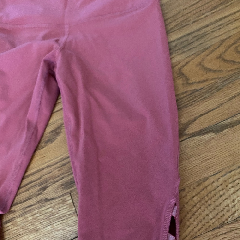 Victoria’s Secret Sport leggings size XS - Picture 3 of 5